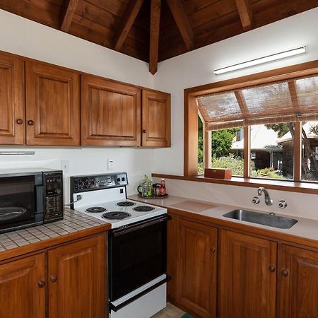 Te Maiki Escape - Russell Holiday Home Luaran gambar