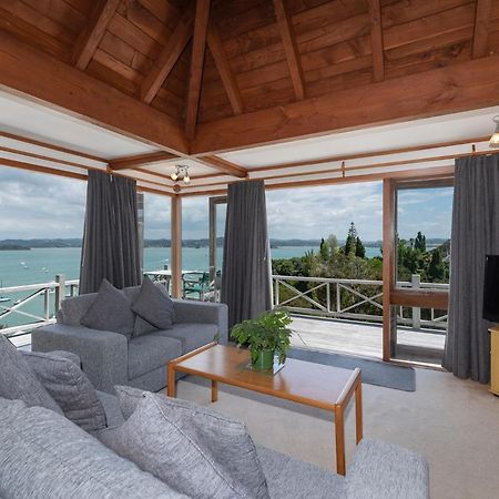 Te Maiki Escape - Russell Holiday Home Luaran gambar